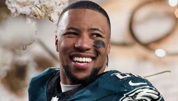 Travis Kelce's opponent defends Taylor Swift, shares reflection on commitment