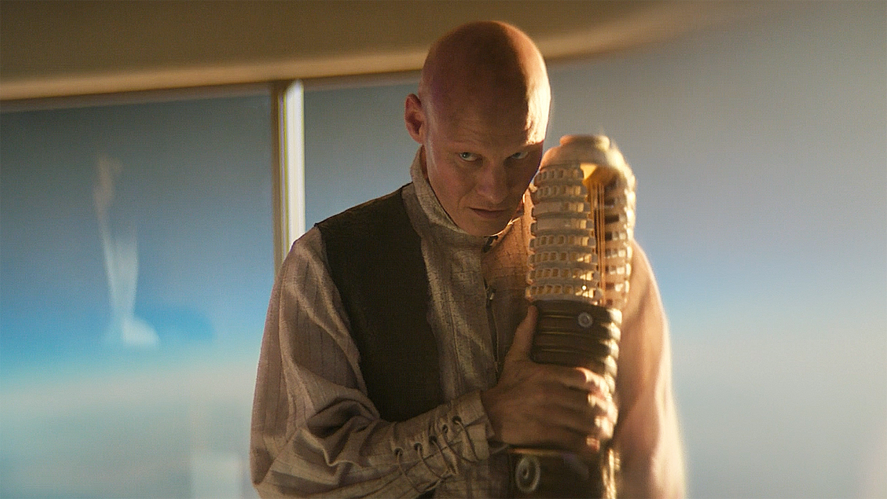 Magnifico giganticus embarking on his musical instrument in season 3 of the foundation 10