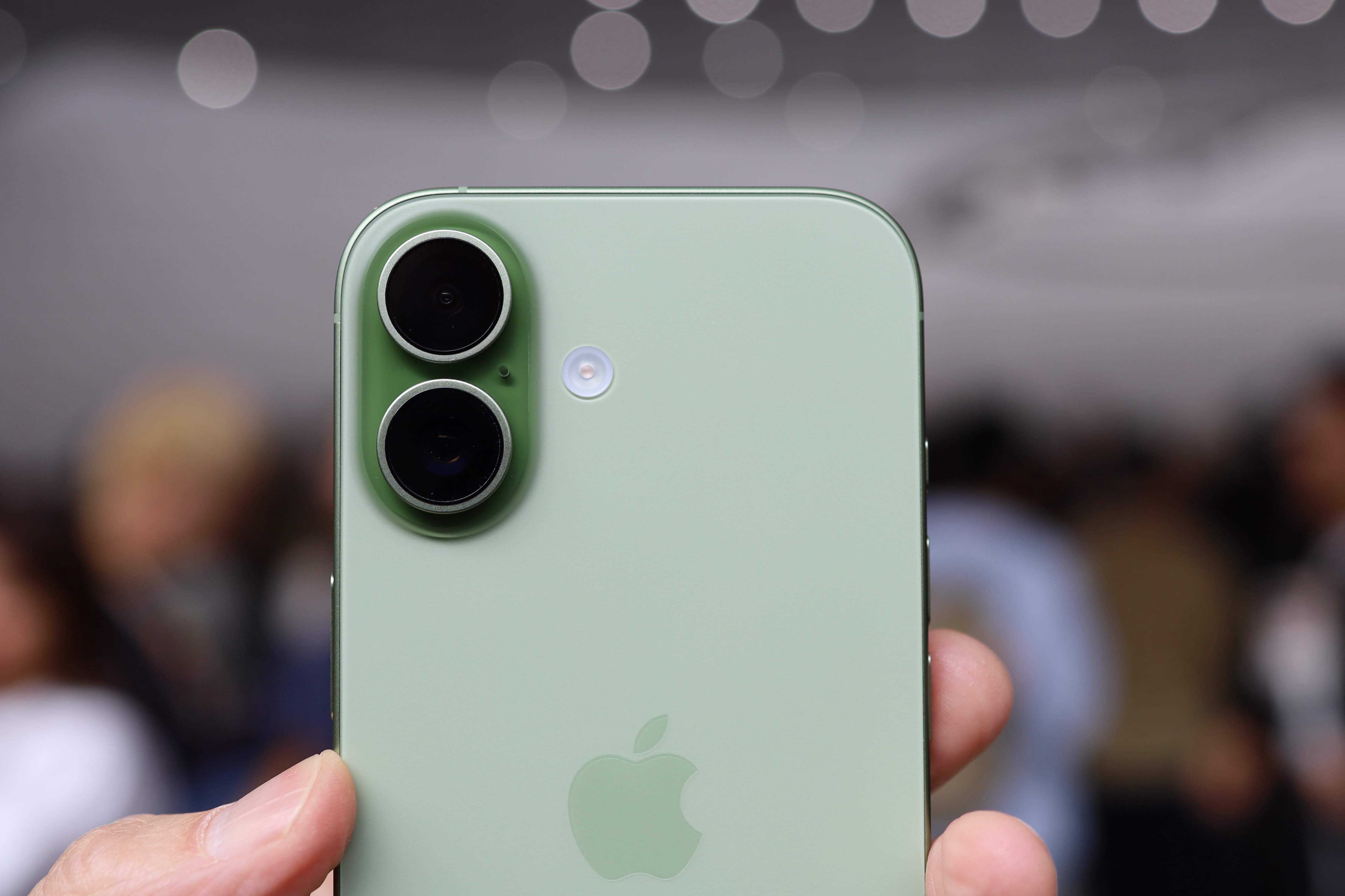 First look iPhone 17