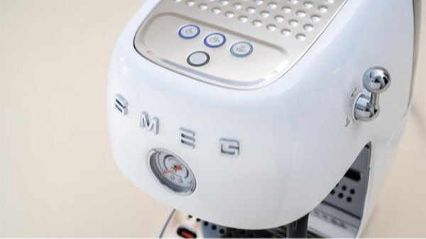 SMEG ECF03 coffee machine checks