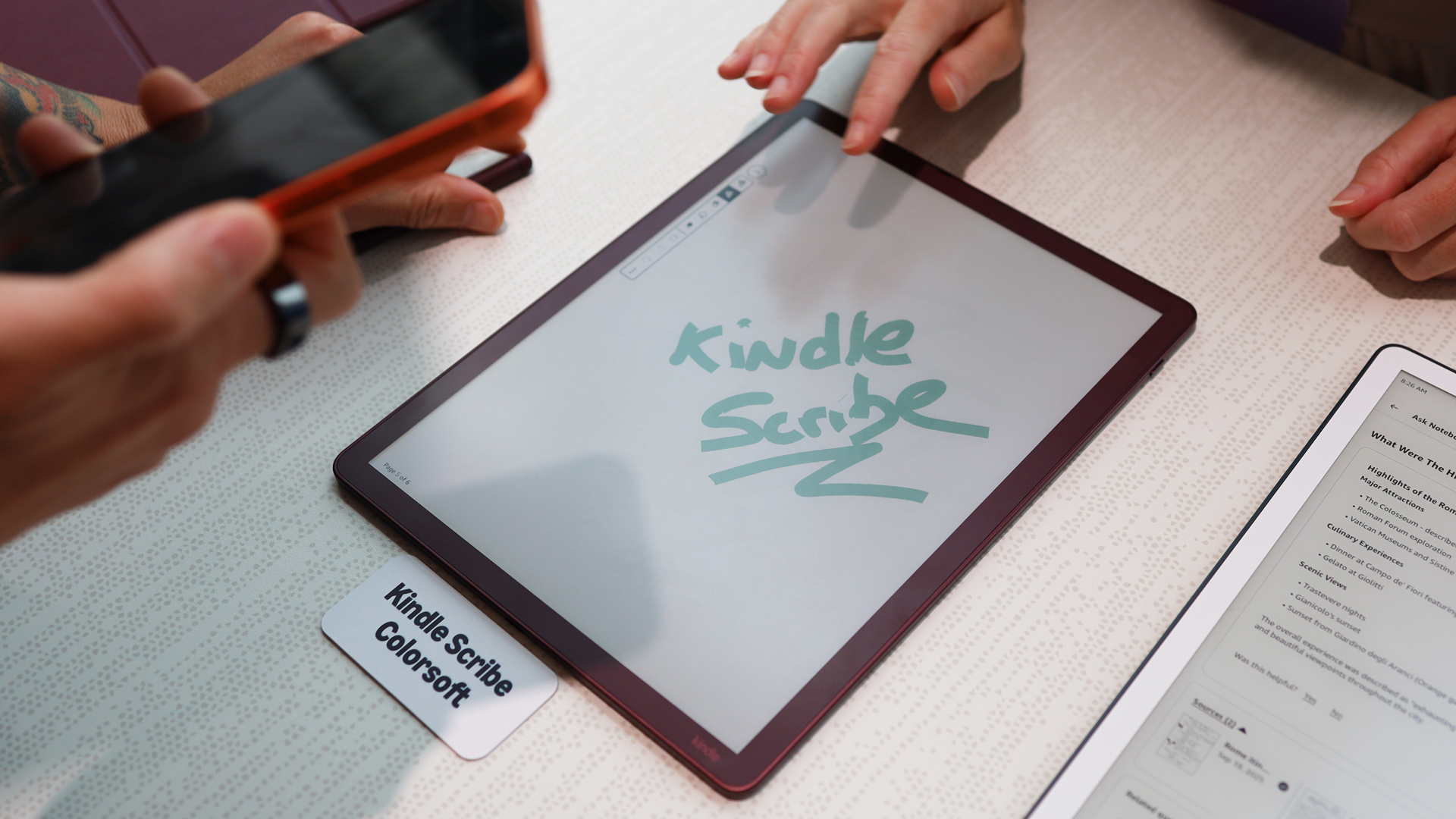 Amazon Kindle Scribe Colorsoft on