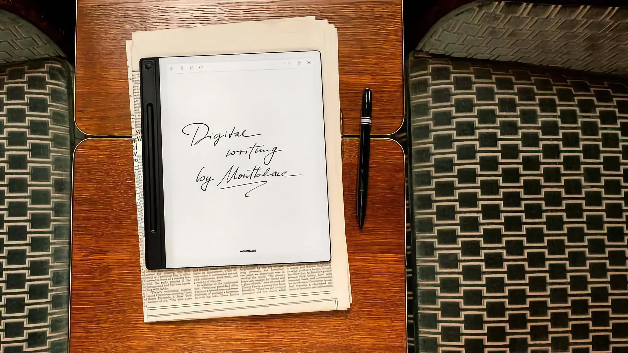 Montblanc digital paper on a table with its pen