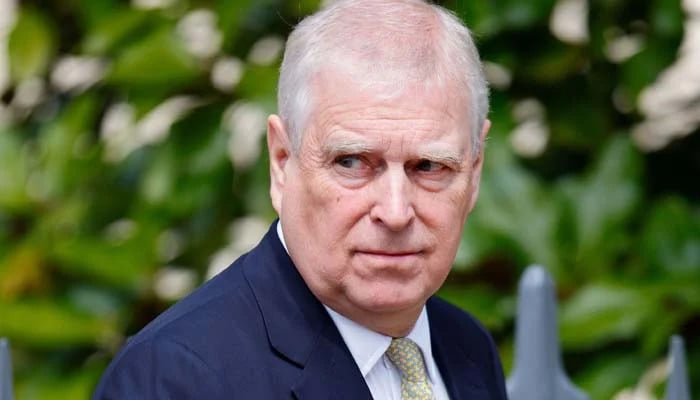 Sarah Ferguson still stands by Prince Andrews despite scandals