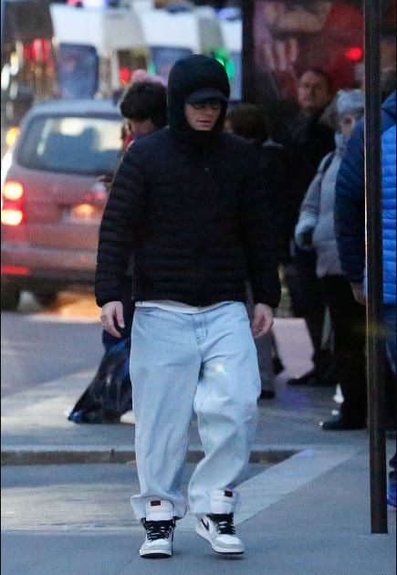 Ed Sheeran makes a discreet appearance after the release of a new album