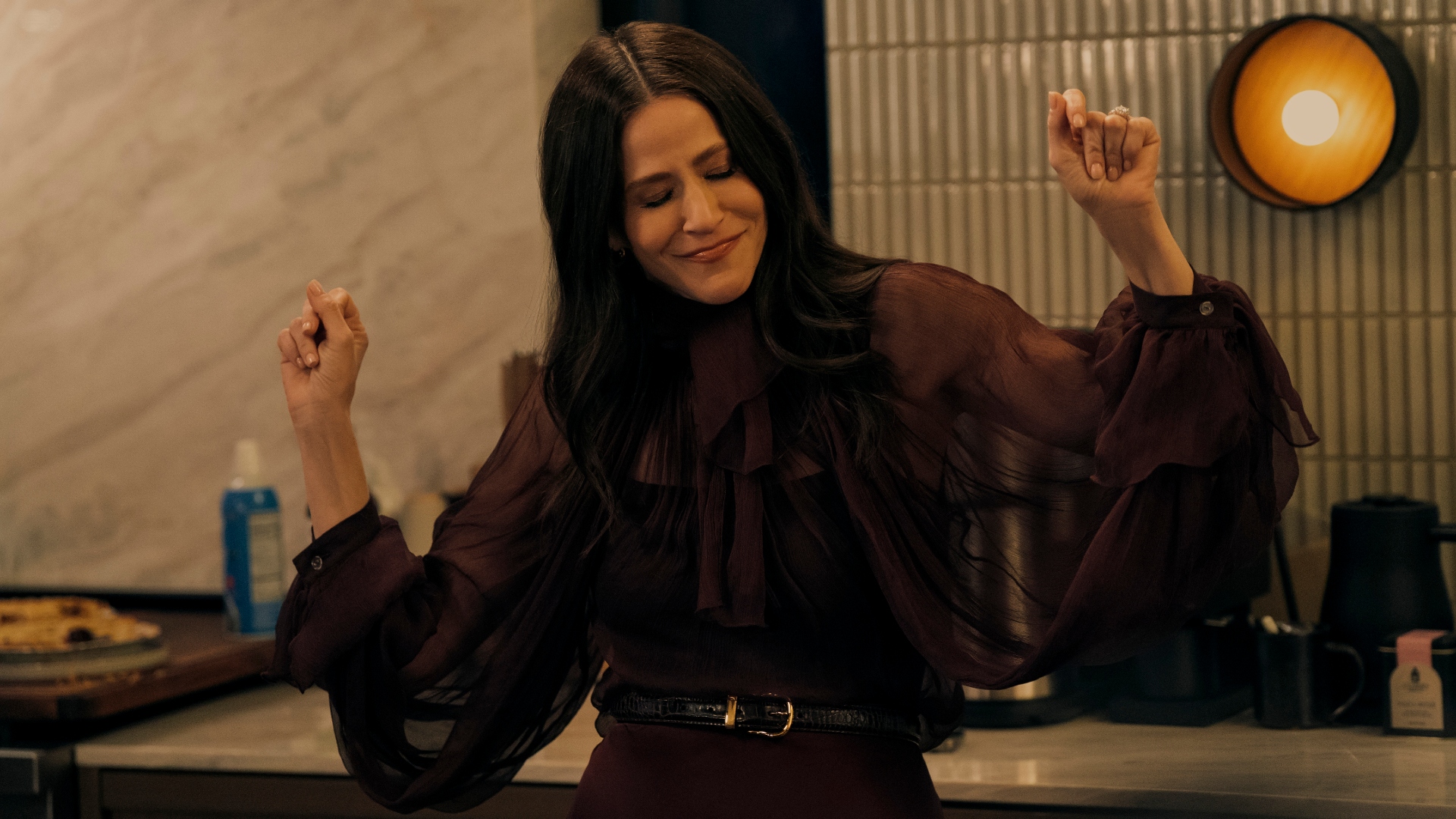 Esther dances in Nobody Wants That