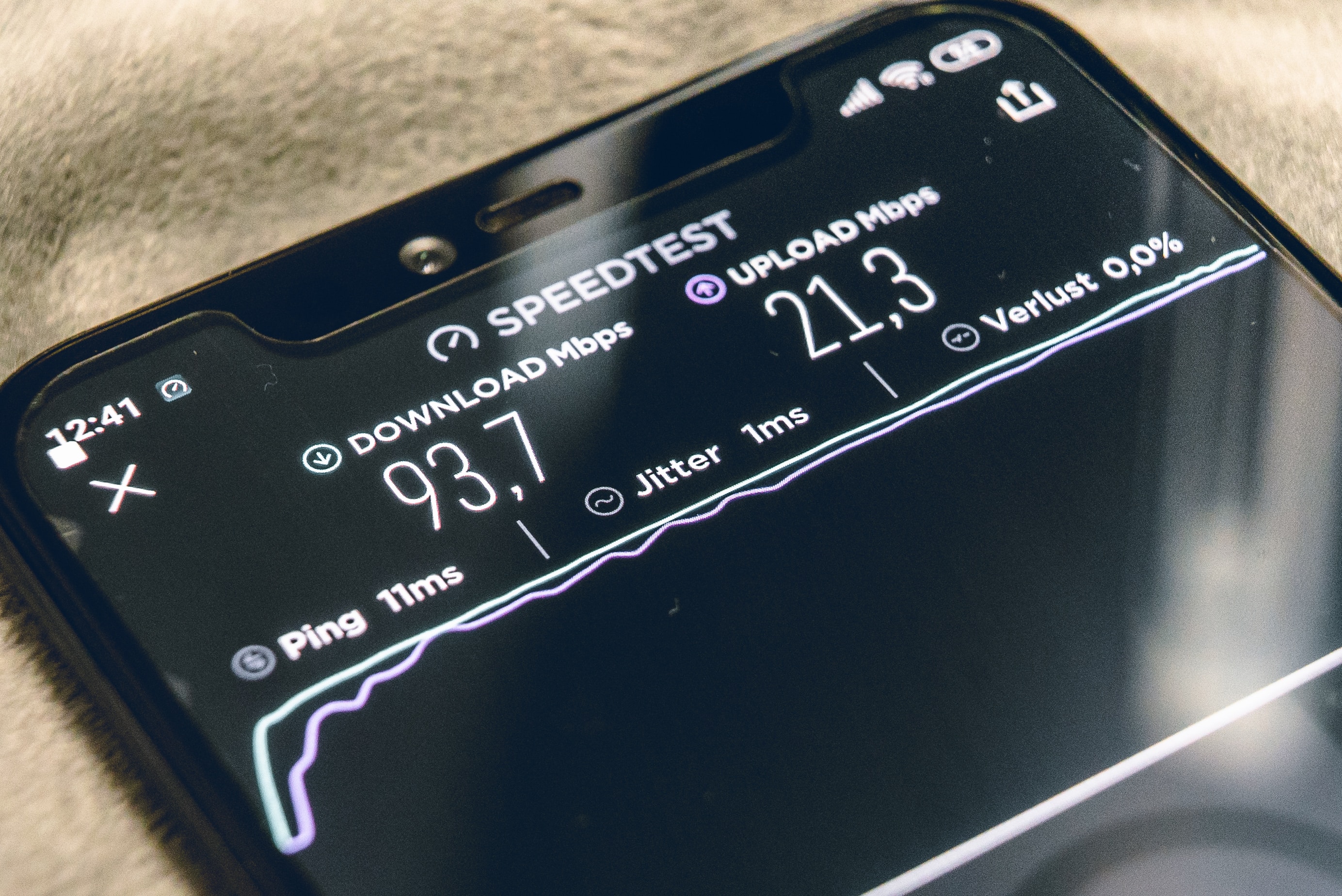 Wi-Fi speed test displayed on a mobile phone screen